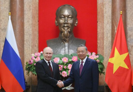 Vietnam Russia