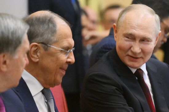 Vietnam Russia