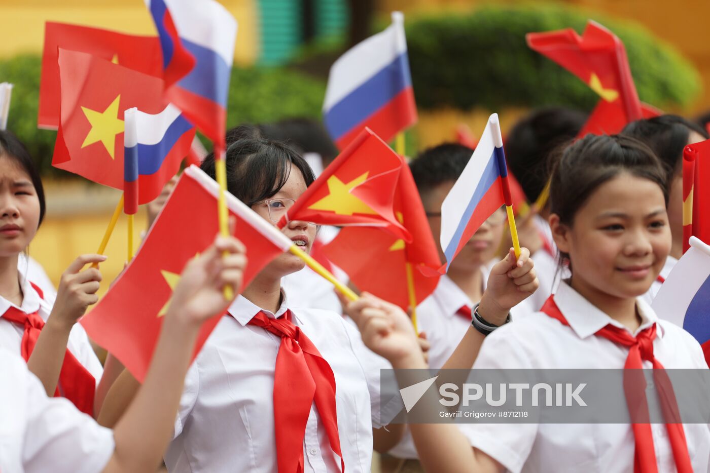 Vietnam Russia