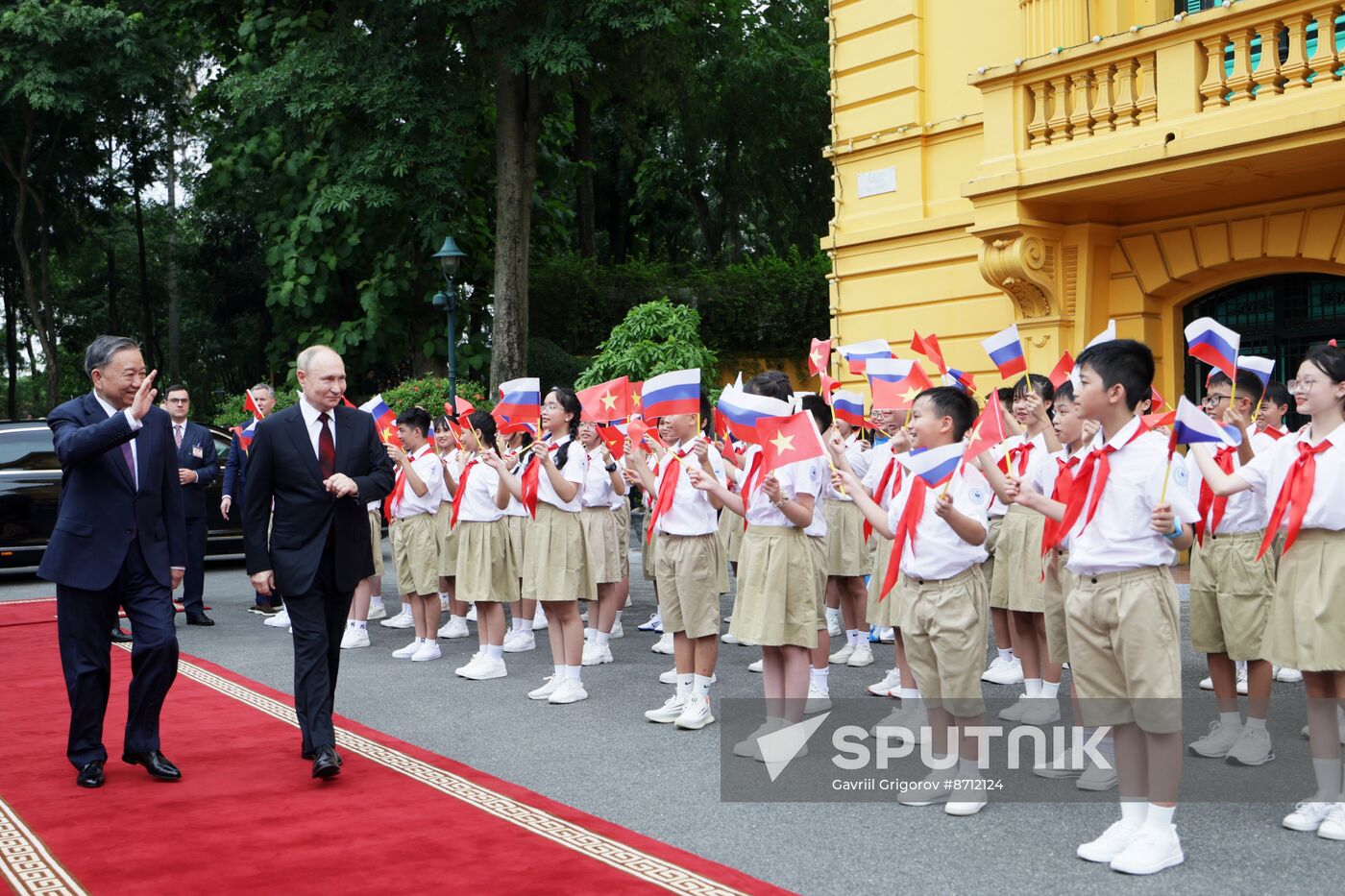 Vietnam Russia