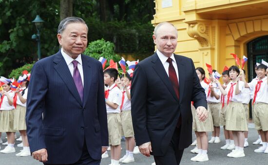 Vietnam Russia