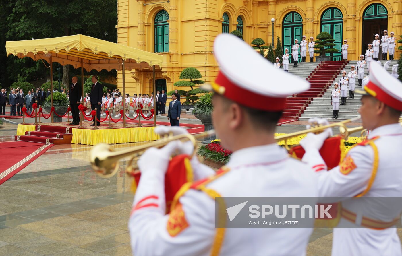 Vietnam Russia