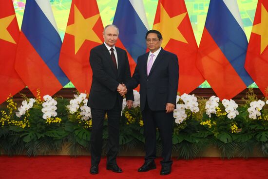 Vietnam Russia
