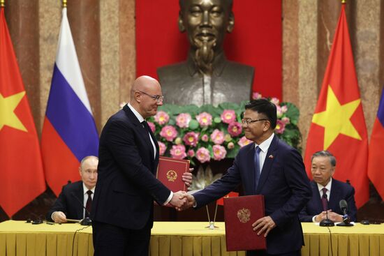 Vietnam Russia