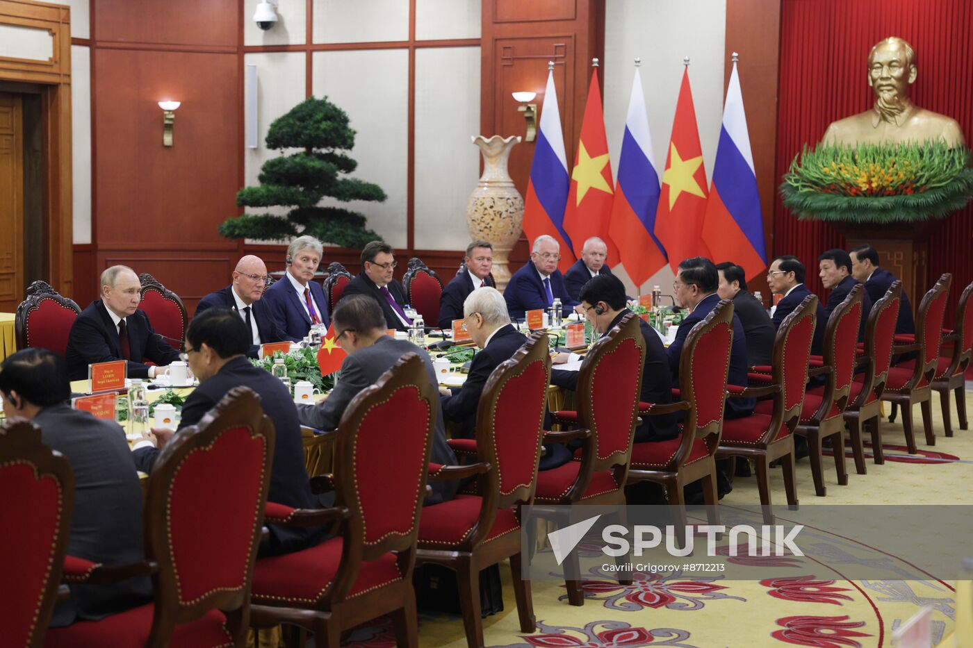 Vietnam Russia