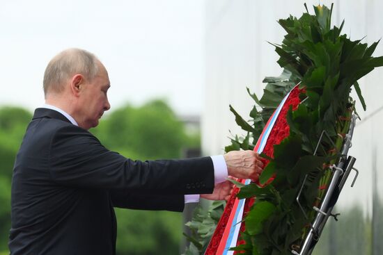 Vietnam Russia