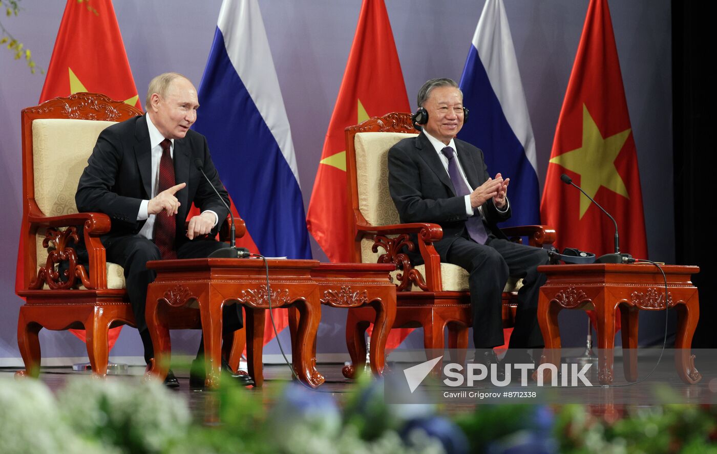 Vietnam Russia