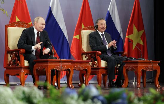 Vietnam Russia