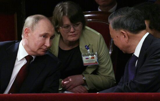 Vietnam Russia