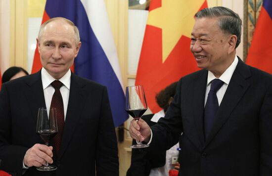 Vietnam Russia