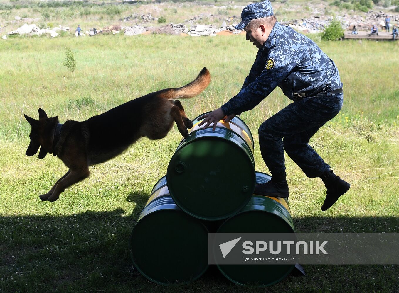 Russia Dog Handlers Competition