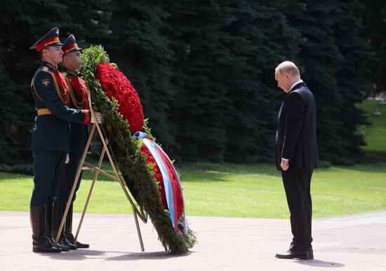 Russia Putin WWII Memory and Sorrow Day