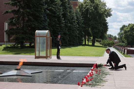 Russia Putin WWII Memory and Sorrow Day