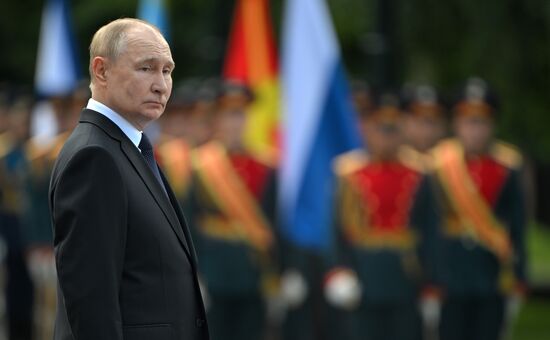 Russia Putin WWII Memory and Sorrow Day