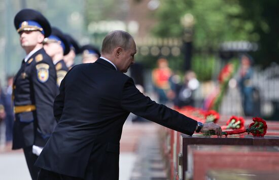 Russia Putin WWII Memory and Sorrow Day