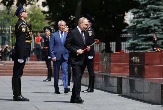Russia Putin WWII Memory and Sorrow Day