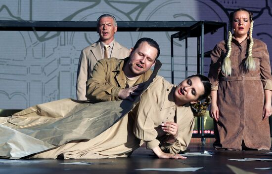 RUSSIA EXPO. The Fate of a Man: First Spring performance