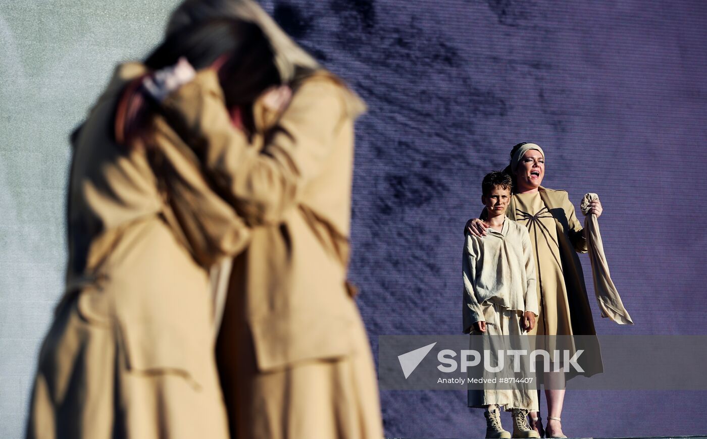 RUSSIA EXPO. The Fate of a Man: First Spring performance