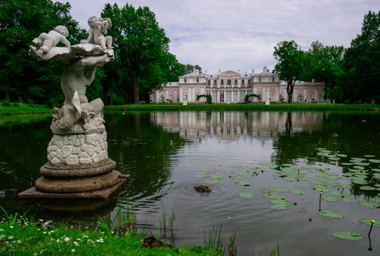 Russia Museum Peterhof Chinese Palace