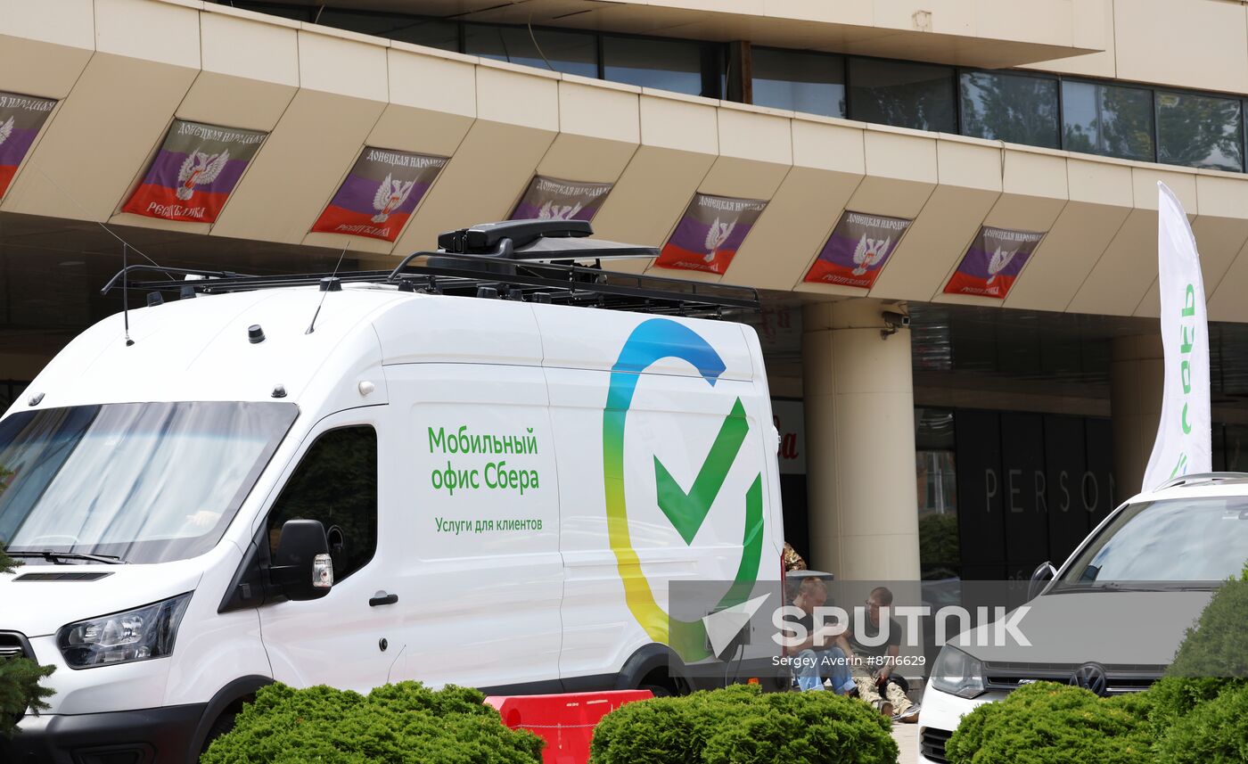 Russia DPR Sberbank