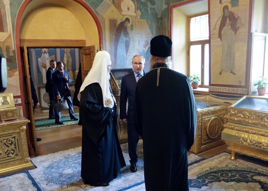 Russia Putin Trinity Sergius Lavra