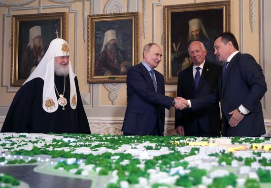 Russia Putin Trinity Sergius Lavra