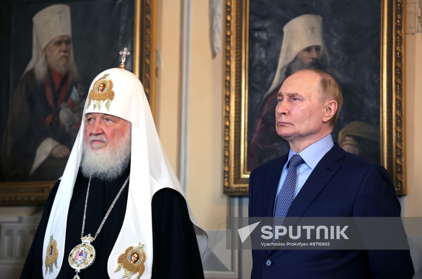 Russia Putin Trinity Sergius Lavra