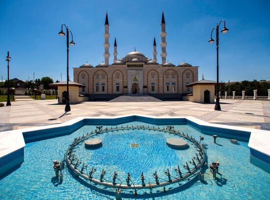 Russia Religion Cathedral Mosque