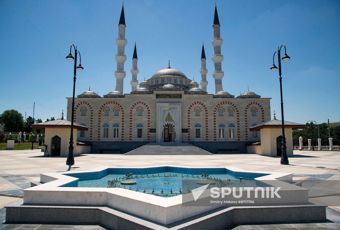 Russia Religion Cathedral Mosque