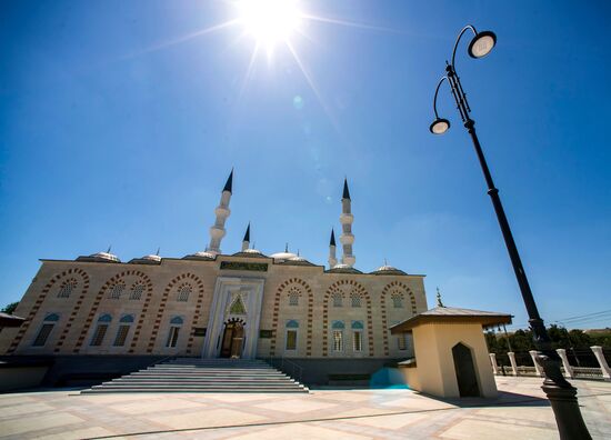 Russia Religion Cathedral Mosque