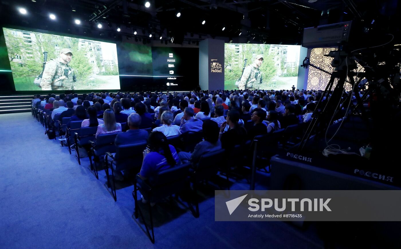 RUSSIA EXPO. Opening ceremony of RT.Doc: Time of Our Heroes international documentary film festival