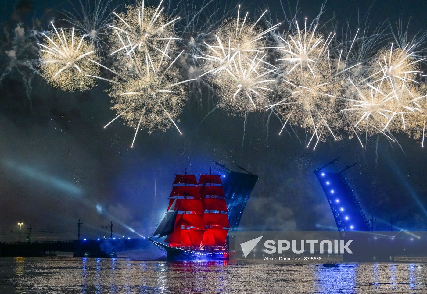 Russia Scarlet Sails Show