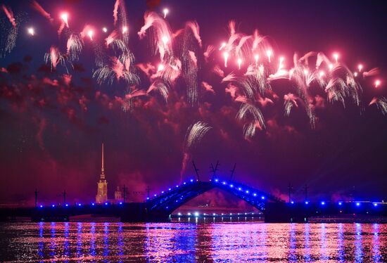 Russia Scarlet Sails Show