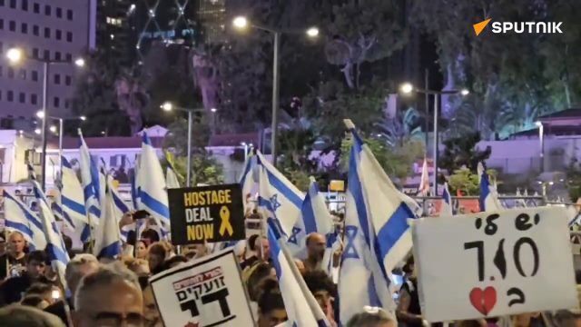 Thousands protest in Israel demanding early elections, immediate hostages deal