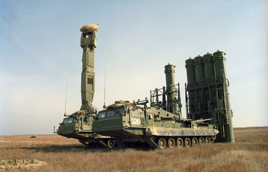 S-300 surface-to-air missile system