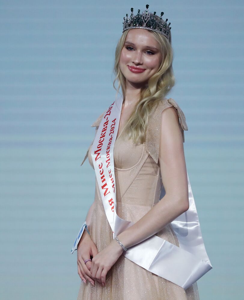 RUSSIA EXPO. Miss Moscow contest