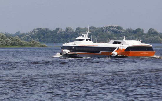 Russia River Transport