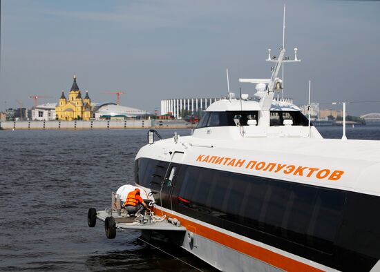 Russia River Transport