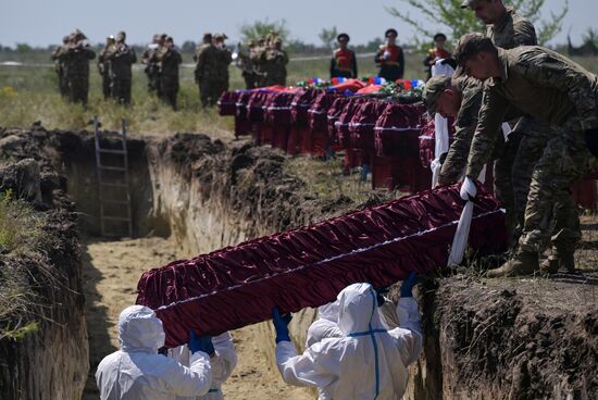 Russia Ukraine Military Operation Servicemen Funeral