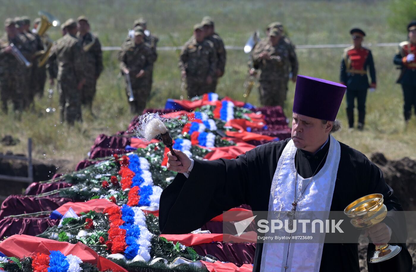 Russia Ukraine Military Operation Servicemen Funeral