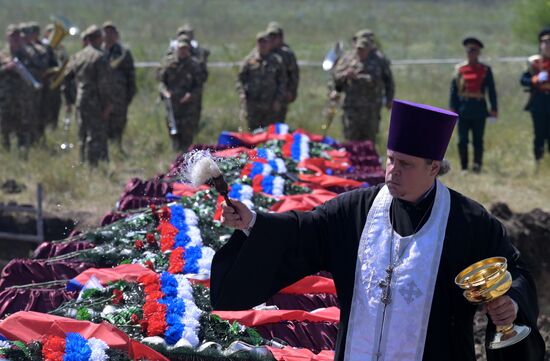 Russia Ukraine Military Operation Servicemen Funeral