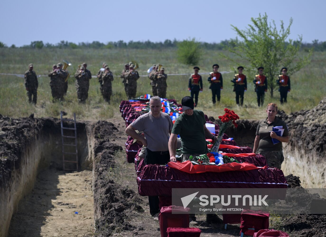 Russia Ukraine Military Operation Servicemen Funeral