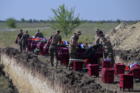 Russia Ukraine Military Operation Servicemen Funeral