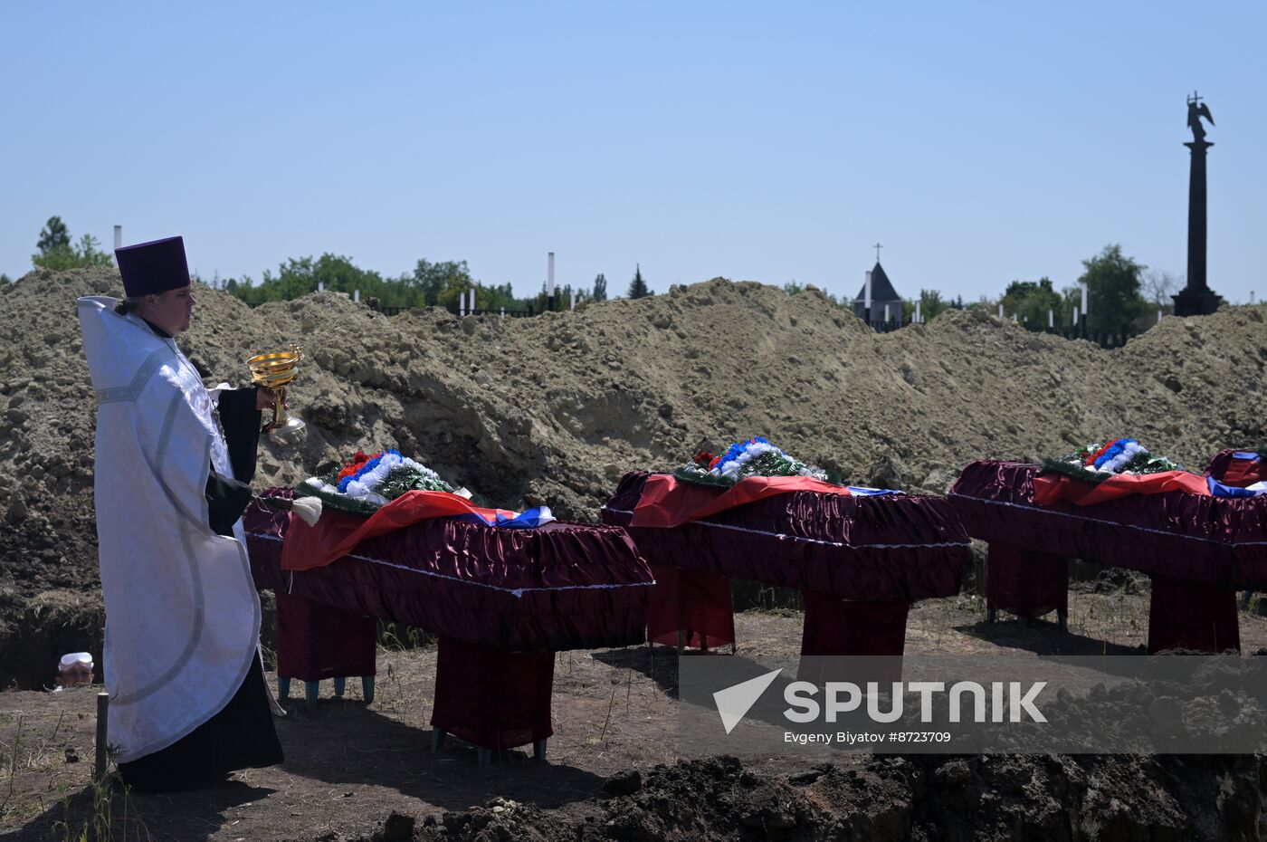 Russia Ukraine Military Operation Servicemen Funeral