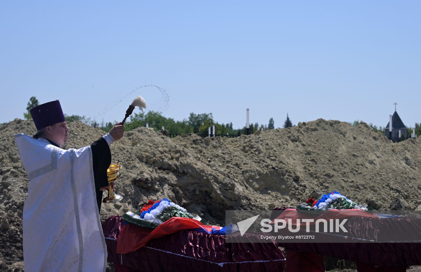Russia Ukraine Military Operation Servicemen Funeral