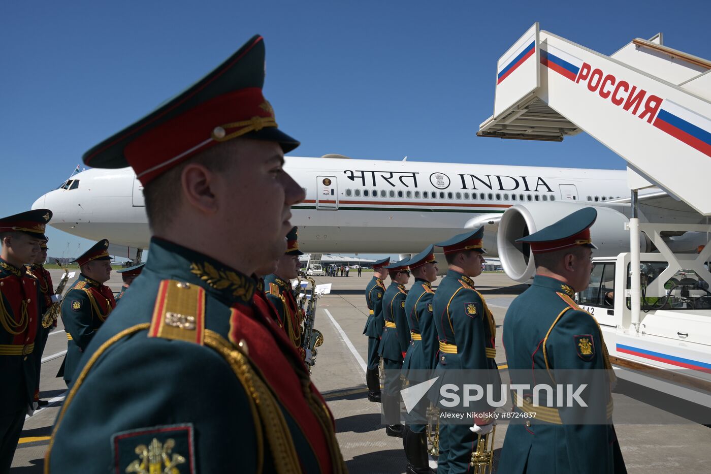 Russia India Arrival