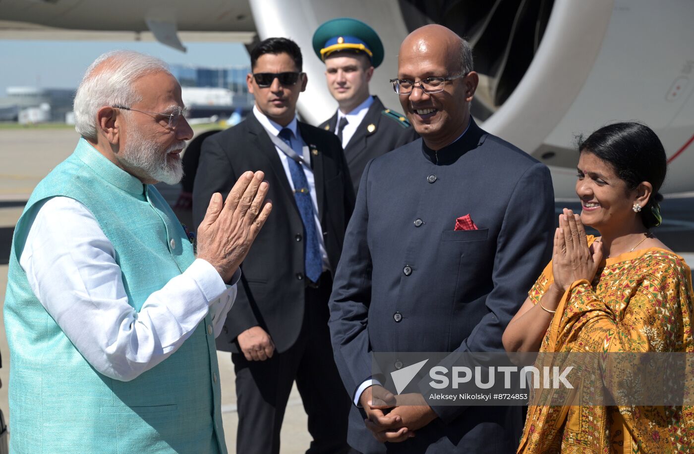 Russia India Arrival