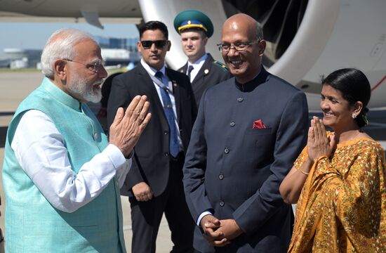 Russia India Arrival