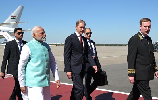 Russia India Arrival