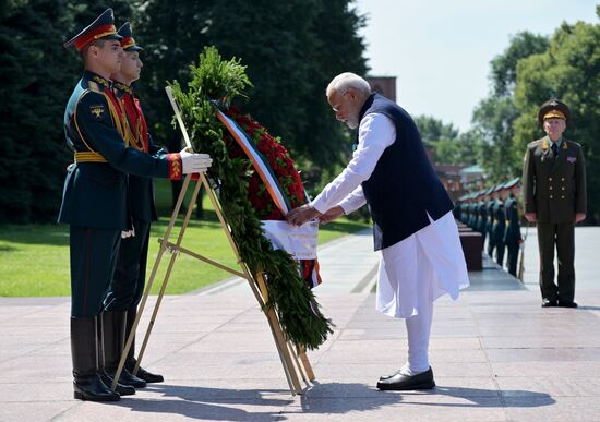 Russia India Wreath Laying
